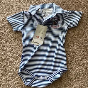 ⭐️5 for $25 -NWT garb baby onesie